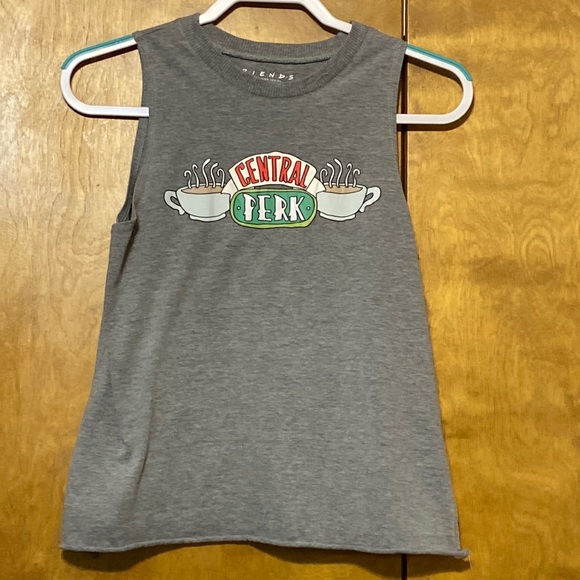 FRIENDS Central Perk medium tank top - Picture 1 of 3